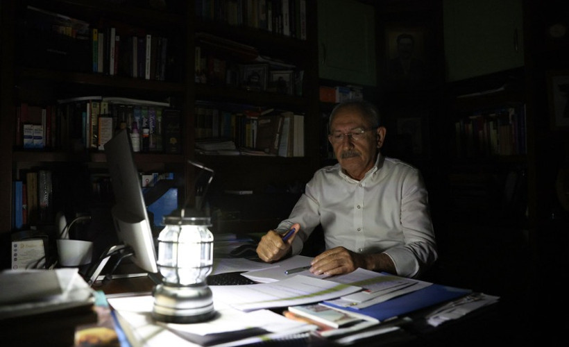 Kılıçdaroğlu'nun elektrik kesintisi süreci kitaplaştırıldı: Yaşananlar unutulmasın