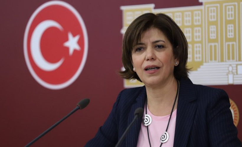 DEM Parti'den 'kent uzlaşısı' tutuklamalarına tepki: Şahan ve Özer serbest bırakılmalı, kayyımlar çekilmeli