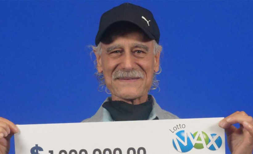 Piyangoda büyük ikramiyeyi 13 ayda ikinci kez kazandı