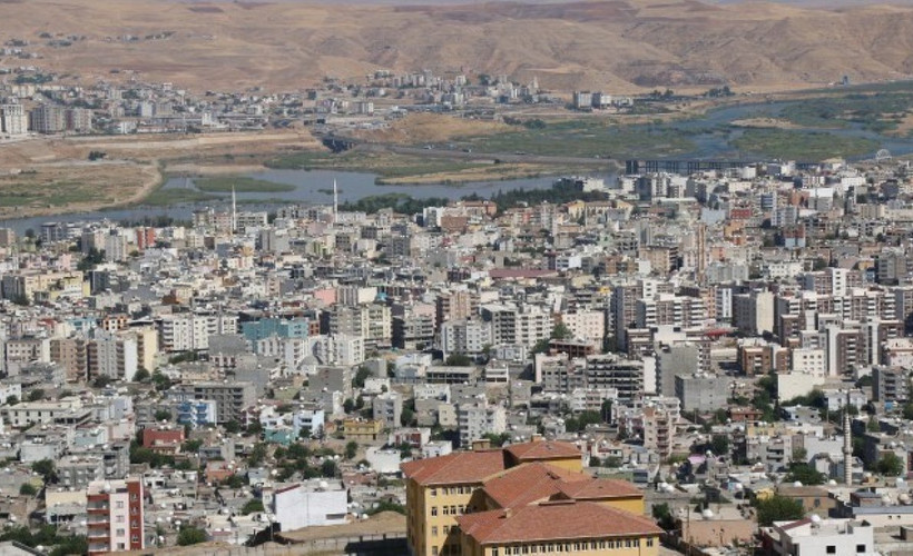 Cizre kayyımı konser için köylere 108 dolmuş gönderecek