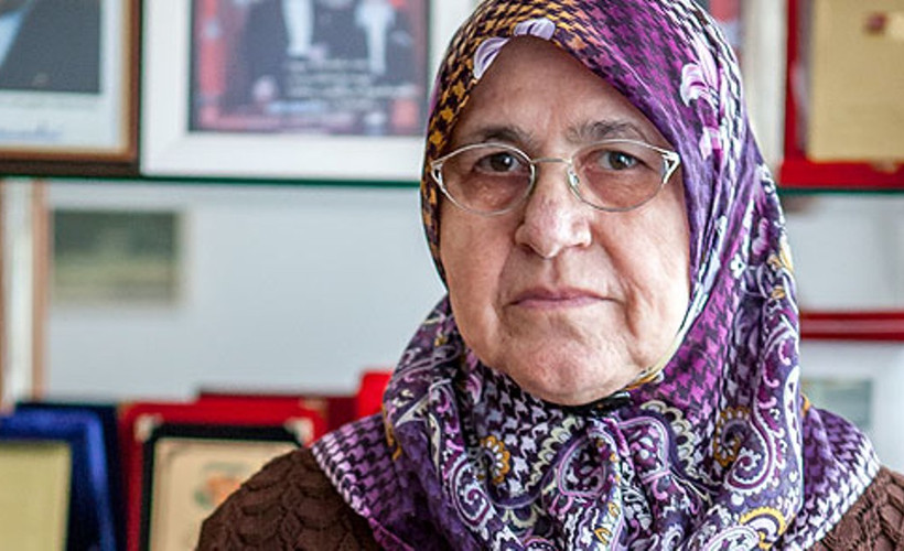 Ailesi Solingen'de katledilen 'bilge kadın' Mevlüde Genç vefat etti