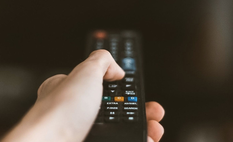 7 Ocak Cumartesi TV yayın akışı: Hangi kanalda ne var, günün filmleri ve dizileri neler?