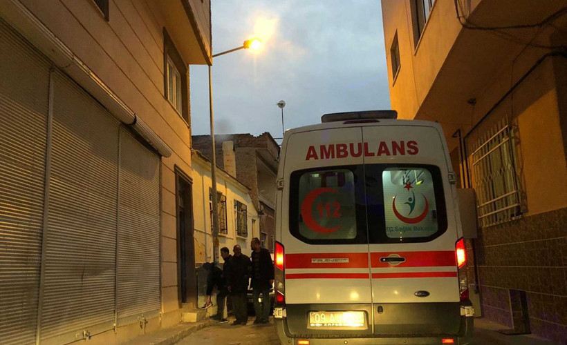 Aydın'da bir erkek, evli olduğu kadını ağır yaraladı