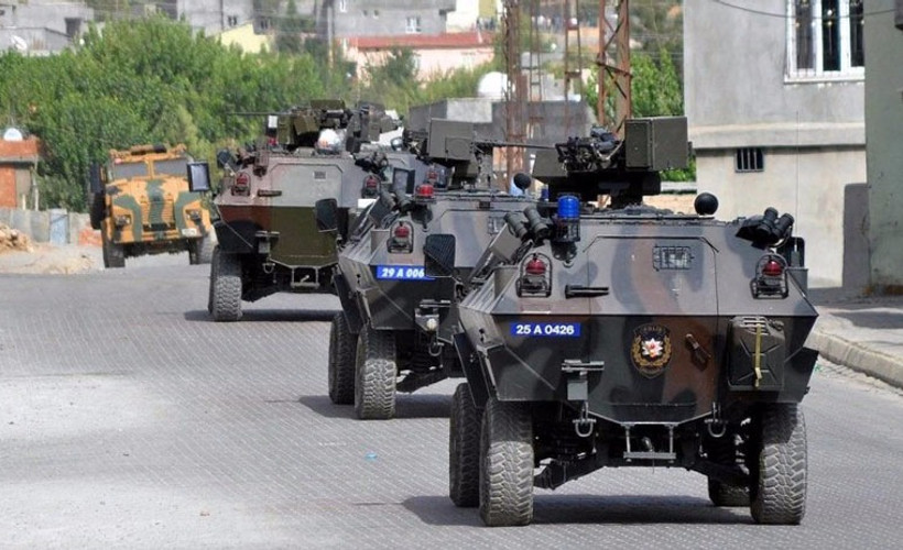 Yasak kalktı ev baskıları başladı