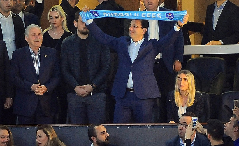 İmamoğlu Anadolu Efes maçında: ‘Söz vermiştim, şimdi işimin başına dönüyorum’
