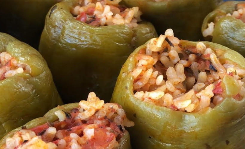 Biber dolması yaparken içine mutlaka ekleyin; Lezzeti katlayan baharat