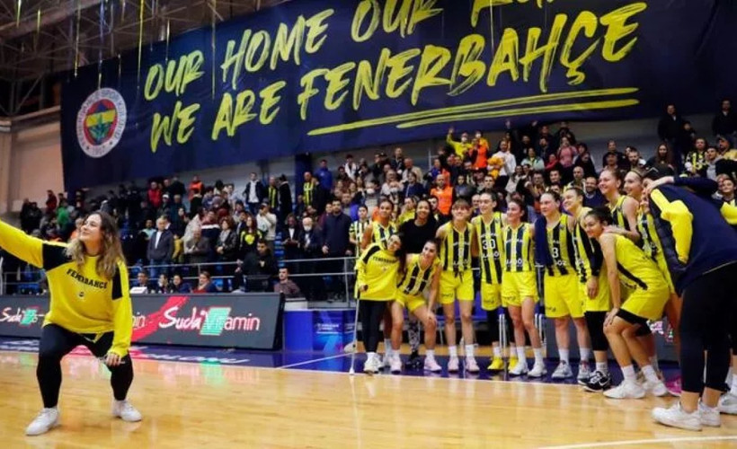 Fenerbahçe Kadın Basketbol Takımı EuroLeague'de çeyrek finali garantiledi