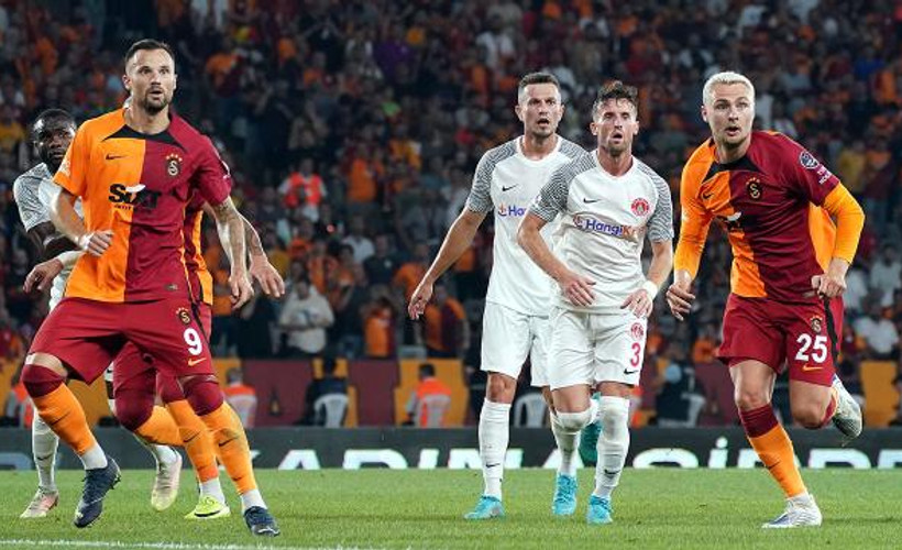 Galatasaray Ümraniyespor'u 3-2 mağlup etti