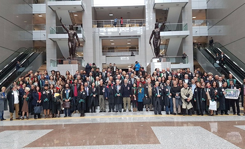 'Herkes için adalet istiyoruz'