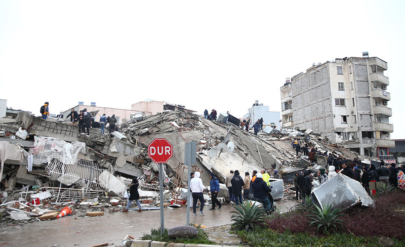 Türkiye iki büyük depremle sarsıldı: İktidar depremle ilgili soru önergesine yanıt vermemiş