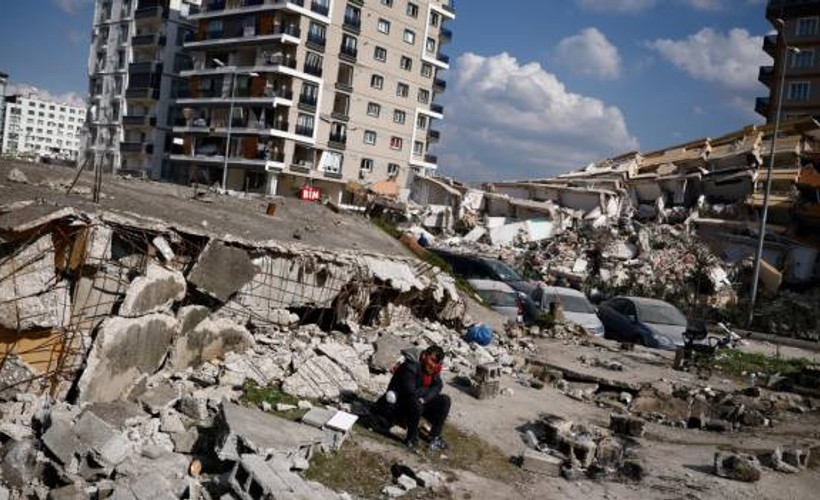 NATO Türkiye'ye barınma tesisleri gönderiyor