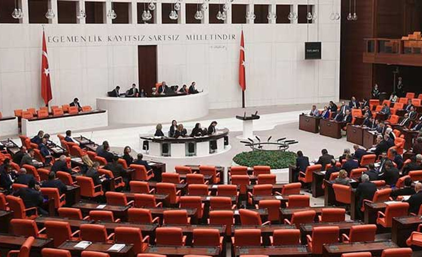 Kamuya olan borçların yapılandırılması teklifi TBMM'de kabul edildi