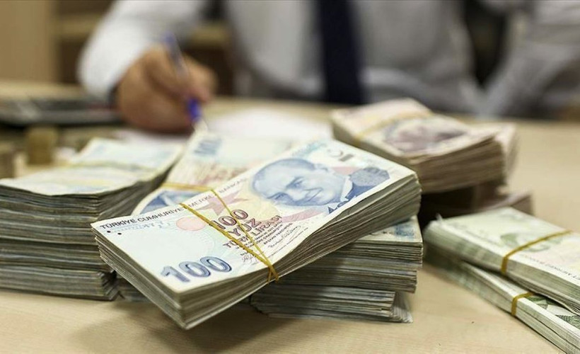 Bankalara 600 milyon lira döviz cezası