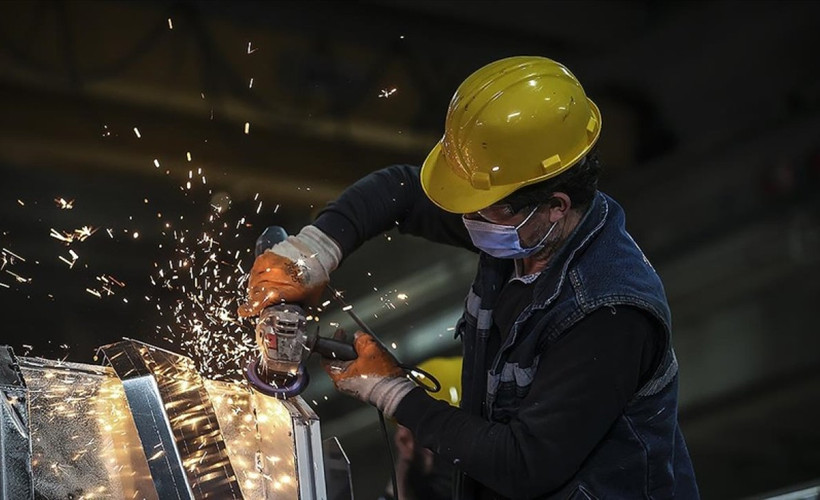 Sanayi üretimi beklentinin altında kaldı
