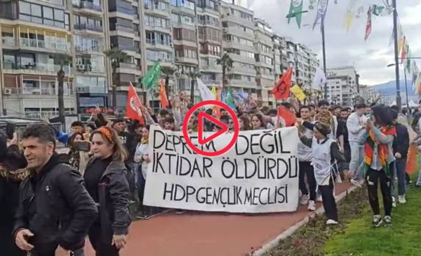 İzmir'de Newroz'a deprem öfkesi damga vurdu: 'Deprem değil iktidar öldürdü'