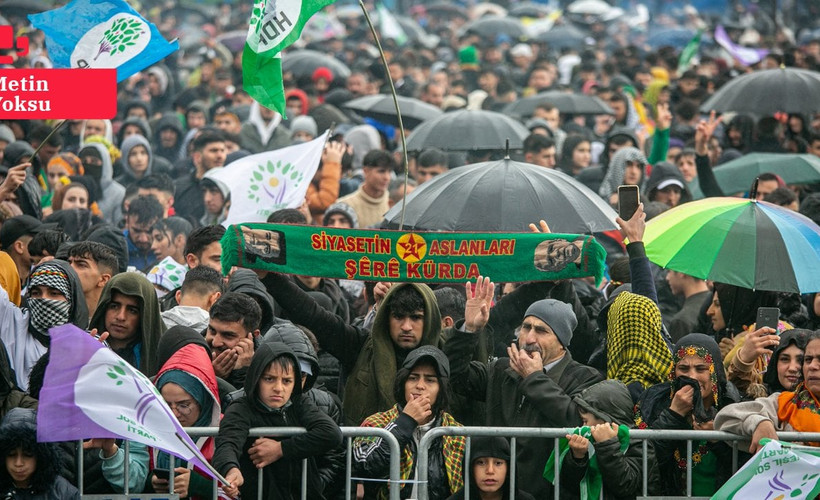 Batman Newroz'u sağanak yağışa rağmen coşkuyla kutladı