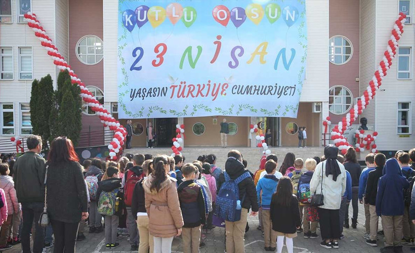 Okullarda ara tatil sonrası ilk ders zili çaldı