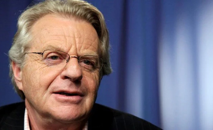 Efsane talk show sunucusu Jerry Springer vefat etti