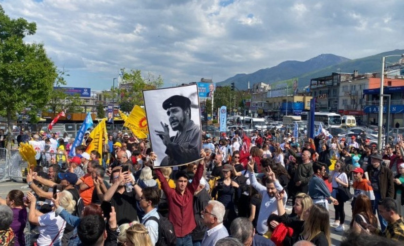Bursa ve Elazığ'da 1 Mayıs: Karanlığı birlikte yırtıp atacağız