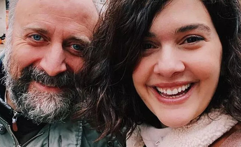 Bergüzer Korel ve Halit Ergenç Londra'da oy kullandı