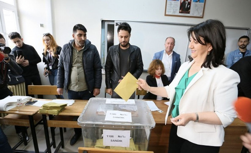 Pervin Buldan oyunu Van’da kullandı