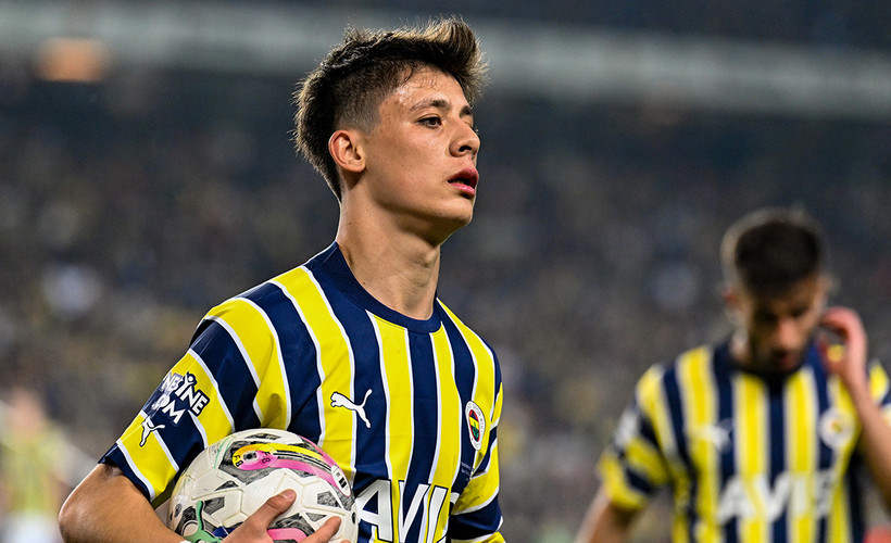 Fenerbahçe sezonun ilk derbi maçını kazandı