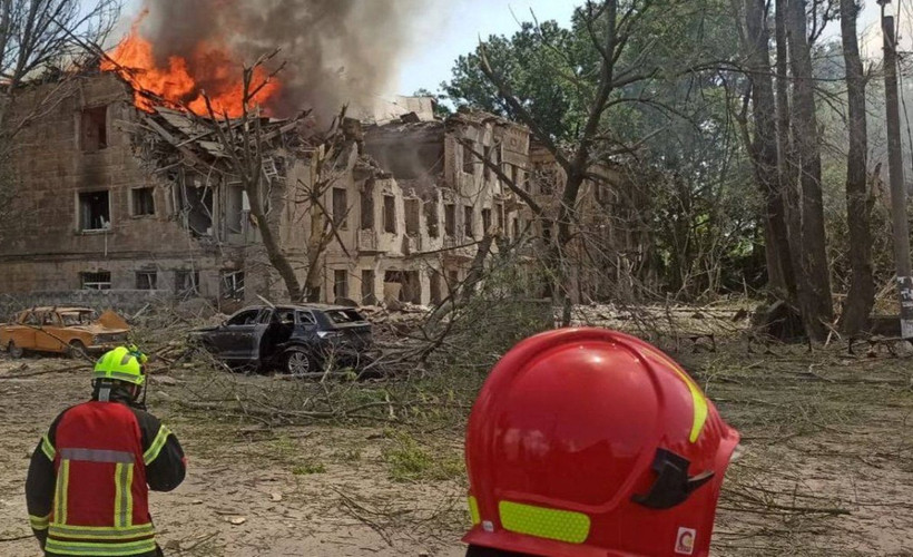 Rusya, Dnipro kentinde bir kliniği vurdu: İki ölü, 23 yaralı