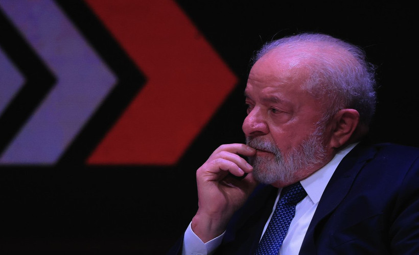 Putin ile savaşı görüşen Lula, Rusya davetini reddetti