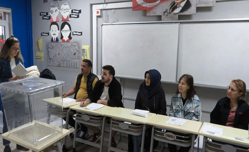Cumhurbaşkanlığı seçiminde sandık yemini ederek göreve başladılar