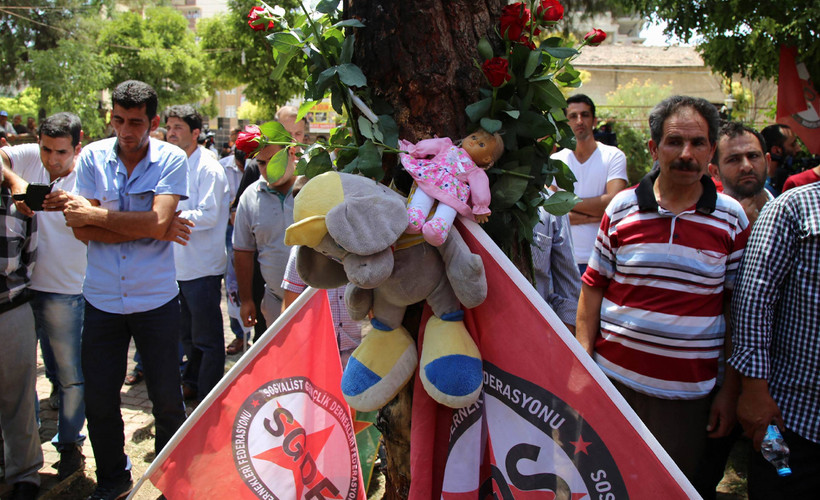 Suruç ailelerine açılan 'tehdit ve hakaret' davası ertelendi
