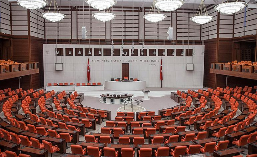 TBMM'de atama zinciri iddiaları: İmam başmüşavir, koruma polisi daire başkan yardımcısı oldu