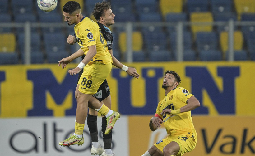 Adana Demirspor, MKE Ankaragücü'nü 2-1 yendi