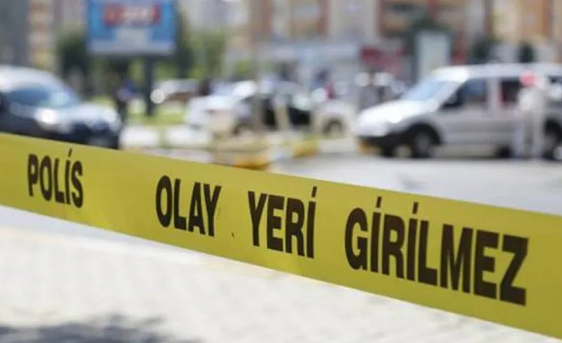 Ümraniye'de boş arazide erkek cesedi bulundu