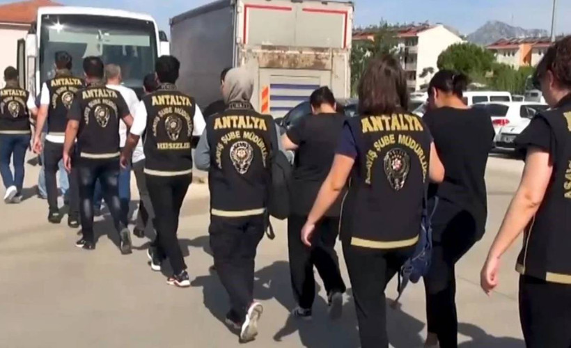 İzinsiz SMA kampanyasıyla vurgun: Toplanan parayla 17 araç, iki arsa, bir daire almışlar