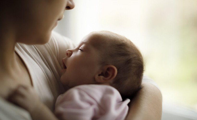 Her 10 kadından en az biri bebeğiyle bağ kurmakta zorlanıyor