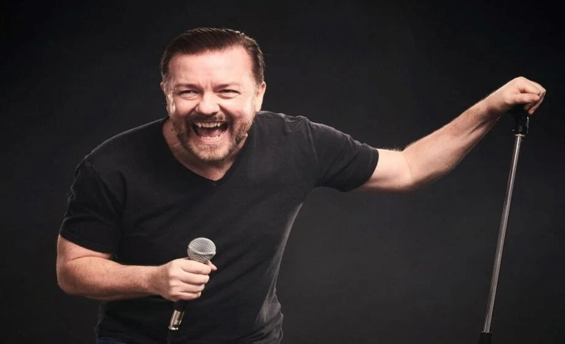 Komedyen Ricky Gervais yeni turnesi öncesi güvenlik önlemlerini arttırdı
