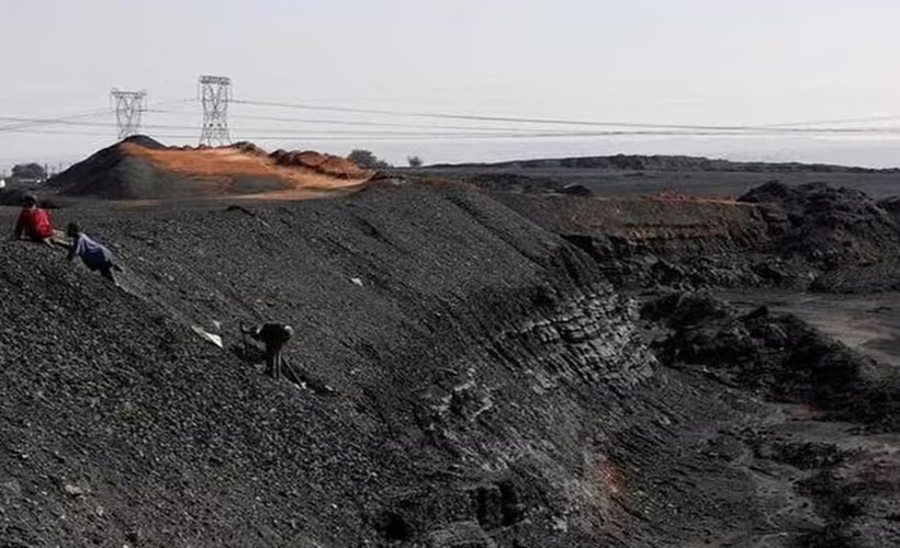 Güney Afrika'da terk edilmiş madende metan gazı patlaması: 31 kaçak madenci öldü