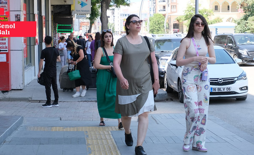 İranlı turistler, bayram tatilinde Van’a akın etti