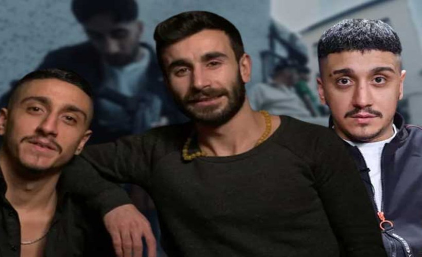 Üç rapçi gözaltına alındı: Şarkı sözleri ve kliplerindeki silahlar gerekçe gösterildi