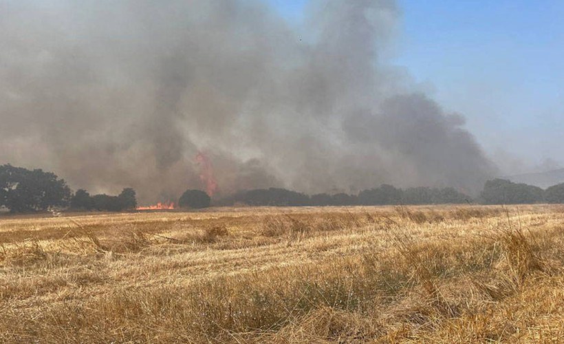 Çanakkale'de bir yangın daha: Müdahale sürüyor