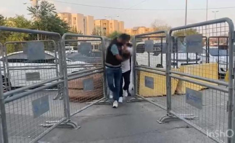 Daha önceden de suç kaydı varmış: Ayrılmak isteyen eşini başından yaralayan zanlı yakalandı