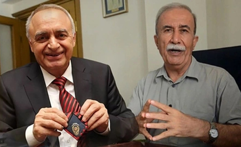 Hanefi Avcı ve Sabri Uzun'a rütbeleri iade edildi