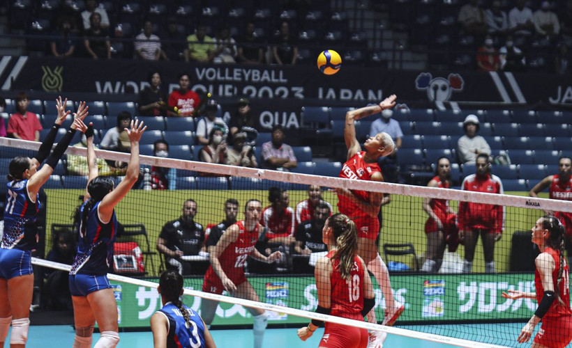 Son dakika: Kadın Voleybol Takımı olimpiyatlara galibiyetle başladı