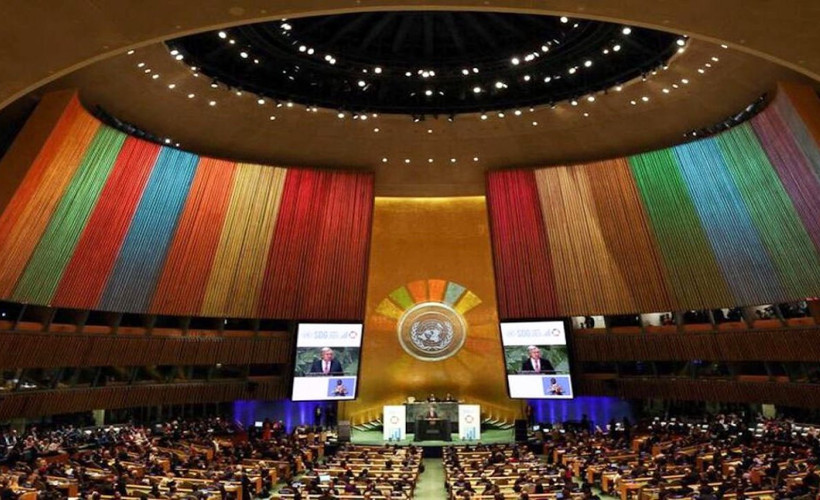 Erdoğan'ın renklerle imtihanı: 'LGBT'ci liderlerle ne yapılmak isteniyor?'