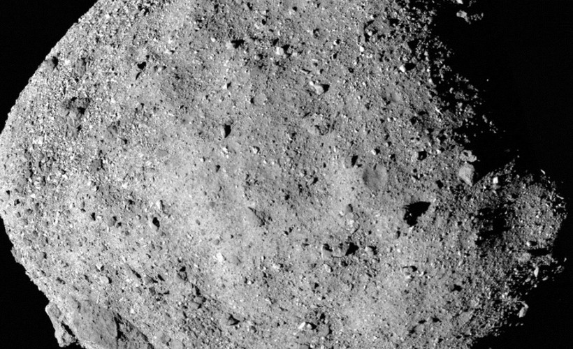 NASA'nın ilk asteroit örneğini taşıyor: Uzay aracı OSIRIS- REx Dünya’ya geri dönüyor