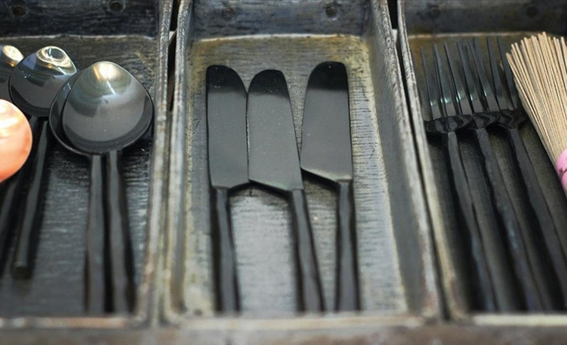 İngiliz hükümetinden yeni adım: Tek kullanımlık plastik çatal, bıçak ve tabaklar yasaklanıyor