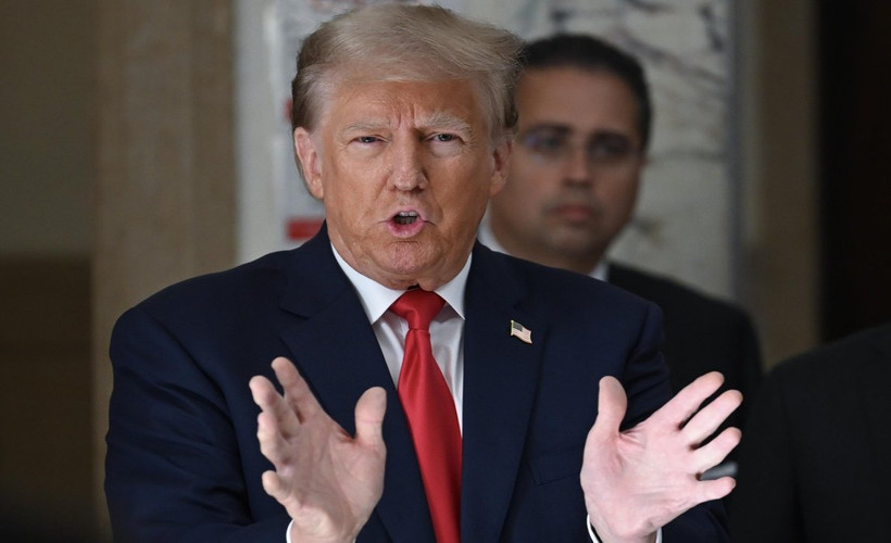 Kamu dolandırıcılığı davası: Trump'ı azarlayan yargıç eski Başkan'a yayın yasağı getirdi