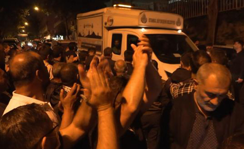 İBB çalışanlarından TİS protestosu: Haziran 2020'den beri bize yapılması gereken sözleşme yapılmamış