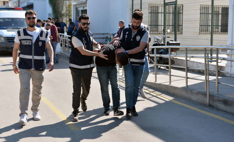 Adana'da sekiz yaşındaki çocuğa silahlı saldırı: Bir kişi gözaltına alındı