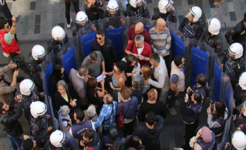AYM'nin 'ihlal' kararına rağmen: Cumartesi Anneleri bu hafta da engellendi
